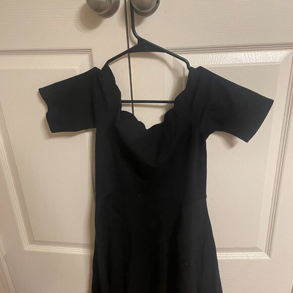 Nine Britton off the shoulder dress - Picture 2 of 3